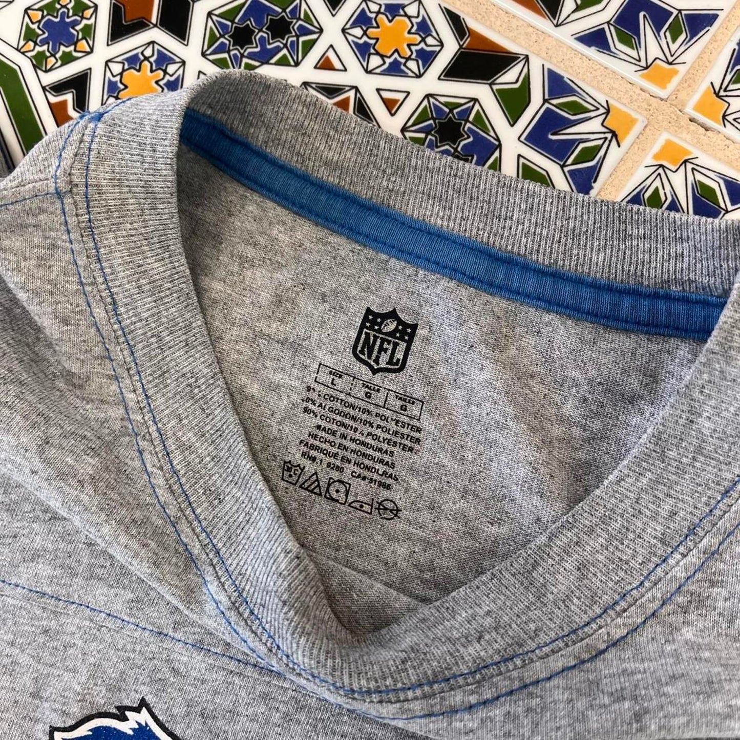 lion NFL tee