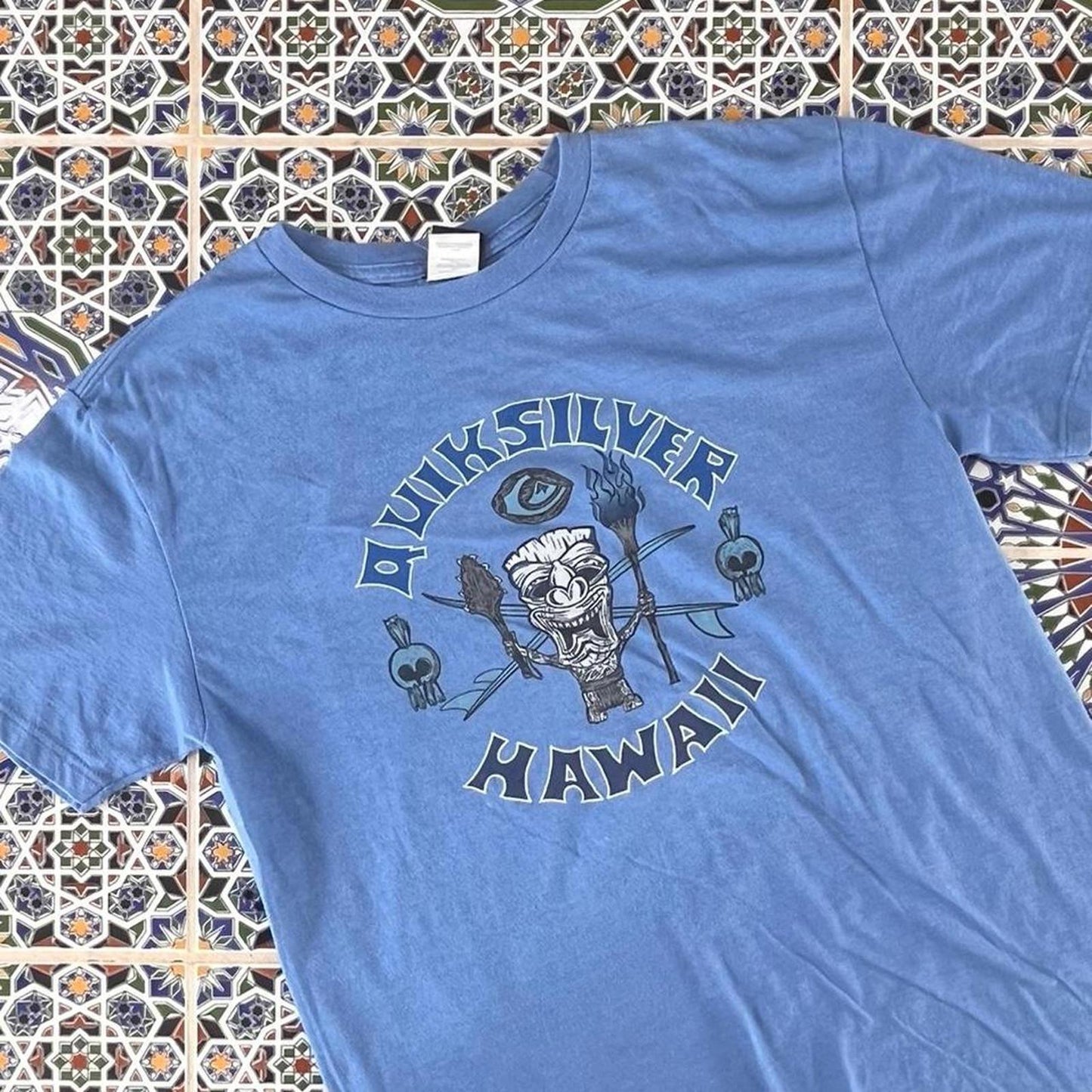 Quiksilver tshirt